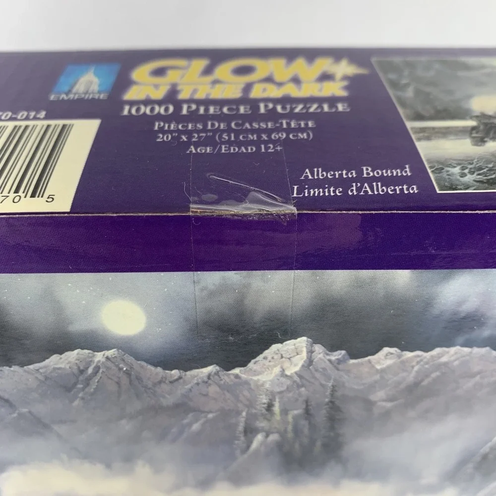 NIB Empire-Canadian Pacific Train‎ 1000pc Glow In The Dark Jigsaw Puzzle - Polar
